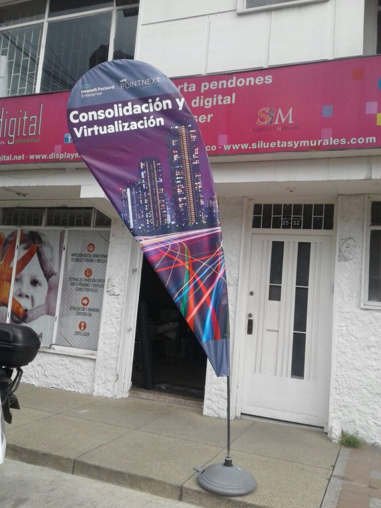 b2cdee61-68d3-4320-8db8-52fe17108d16